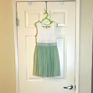 SOLD A.U.W dress size 7 green and white